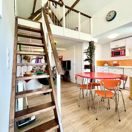 La Petite Eole - Deco 70's, Entre Rouen Et Dieppe * Fresnay-le-Long