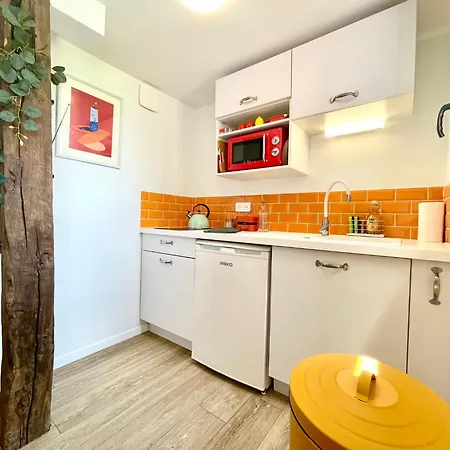 La Petite Eole - Deco 70's, Entre Rouen Et Dieppe